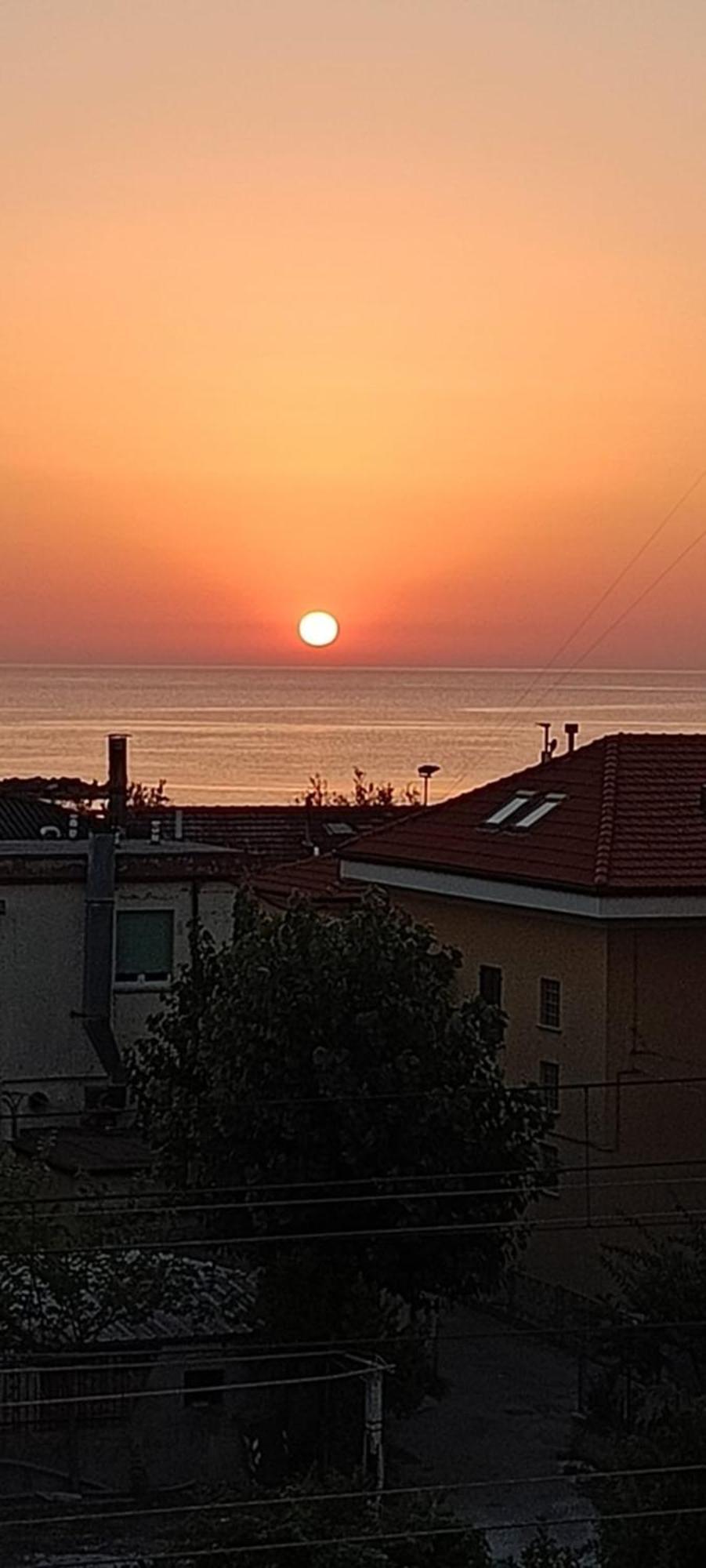 Se041 - Senigallia, Quadrilocale Accessoriato A 150Mt Dal Mare Exteriér fotografie